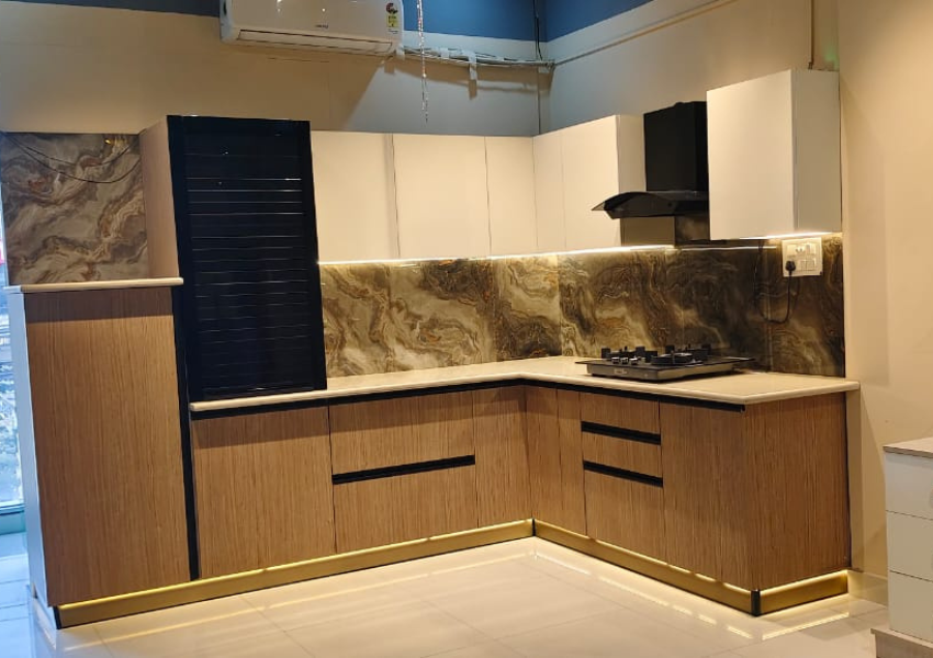 Affordable modular kitchen in Lucknow with smart storage and modern look